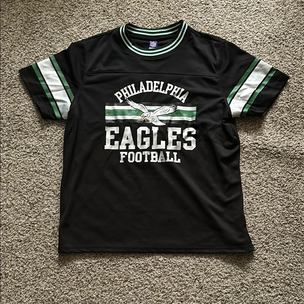 Philadelphia Eagles Graphic Tee